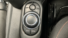 MINI Hatchback 1.5 Cooper Classic 5dr Auto Petrol Hatchback